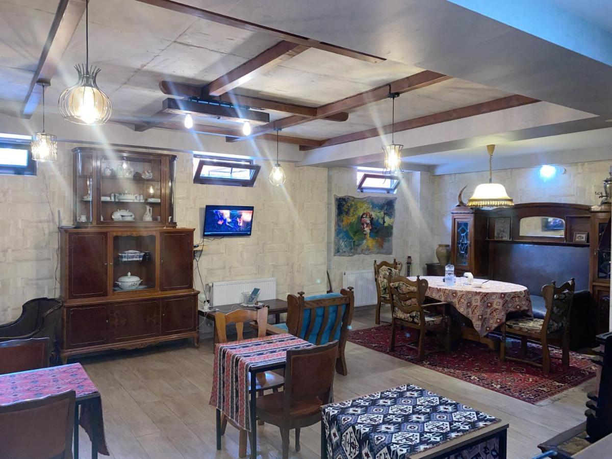 Tbilisi Central Hotel Екстериор снимка