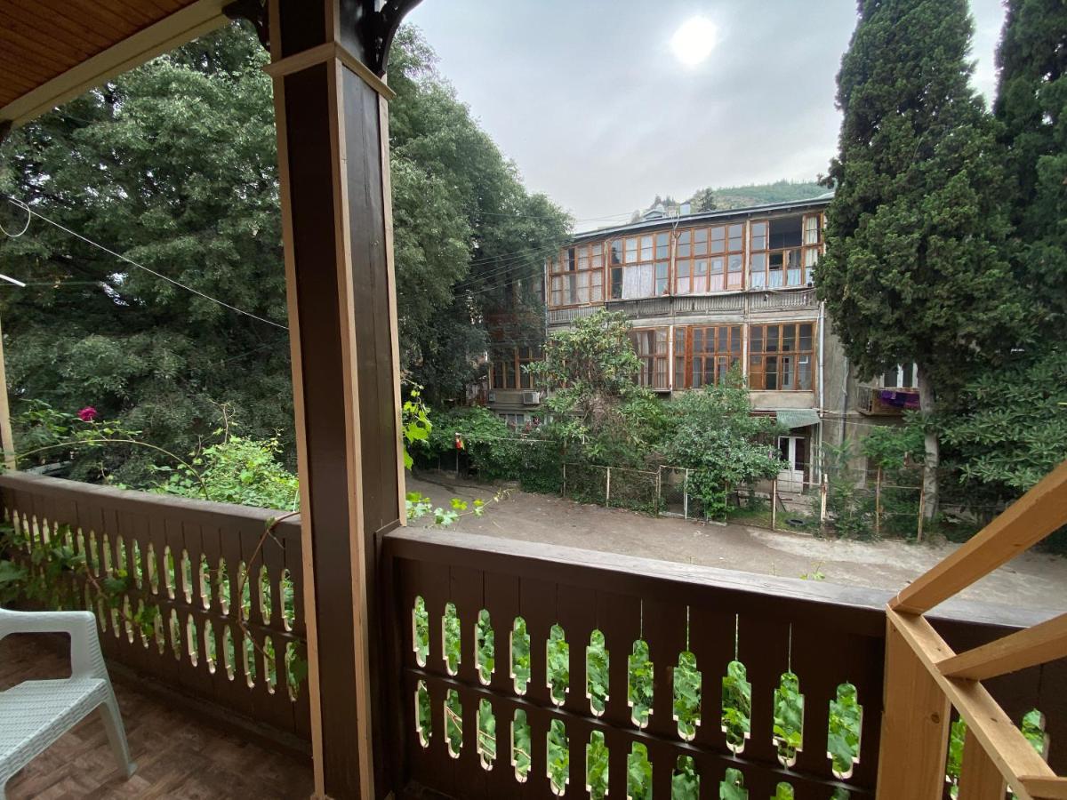 Tbilisi Central Hotel Екстериор снимка