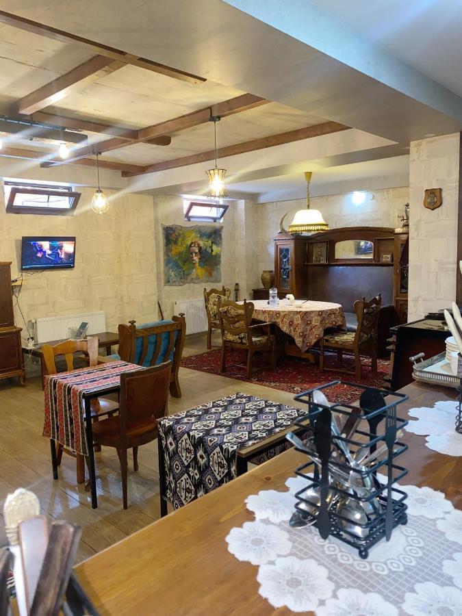 Tbilisi Central Hotel Екстериор снимка